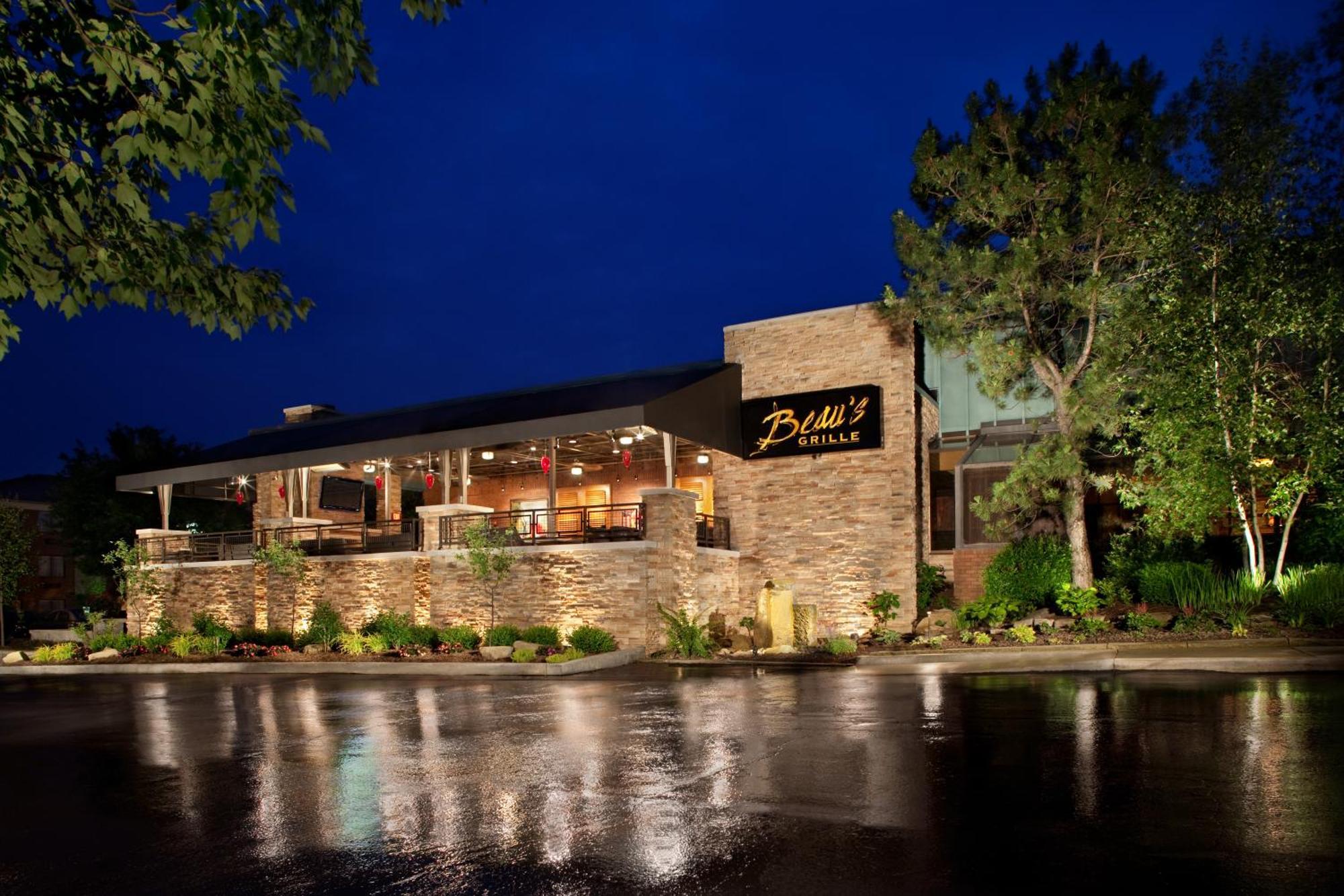 Doubletree By Hilton Akron Fairlawn Extérieur photo