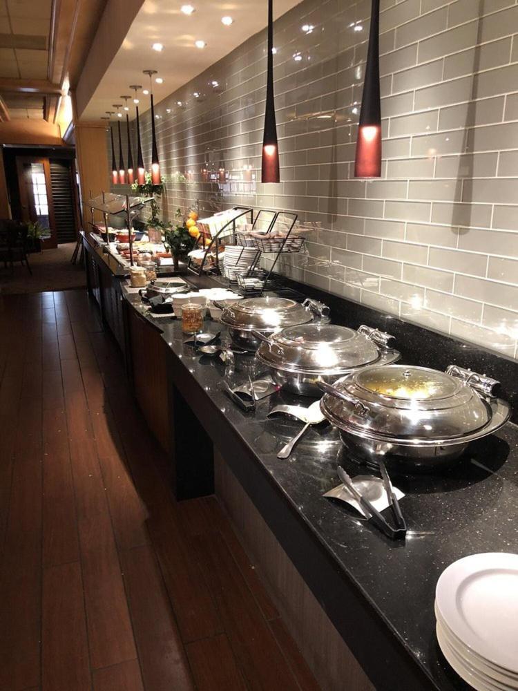 Doubletree By Hilton Akron Fairlawn Extérieur photo